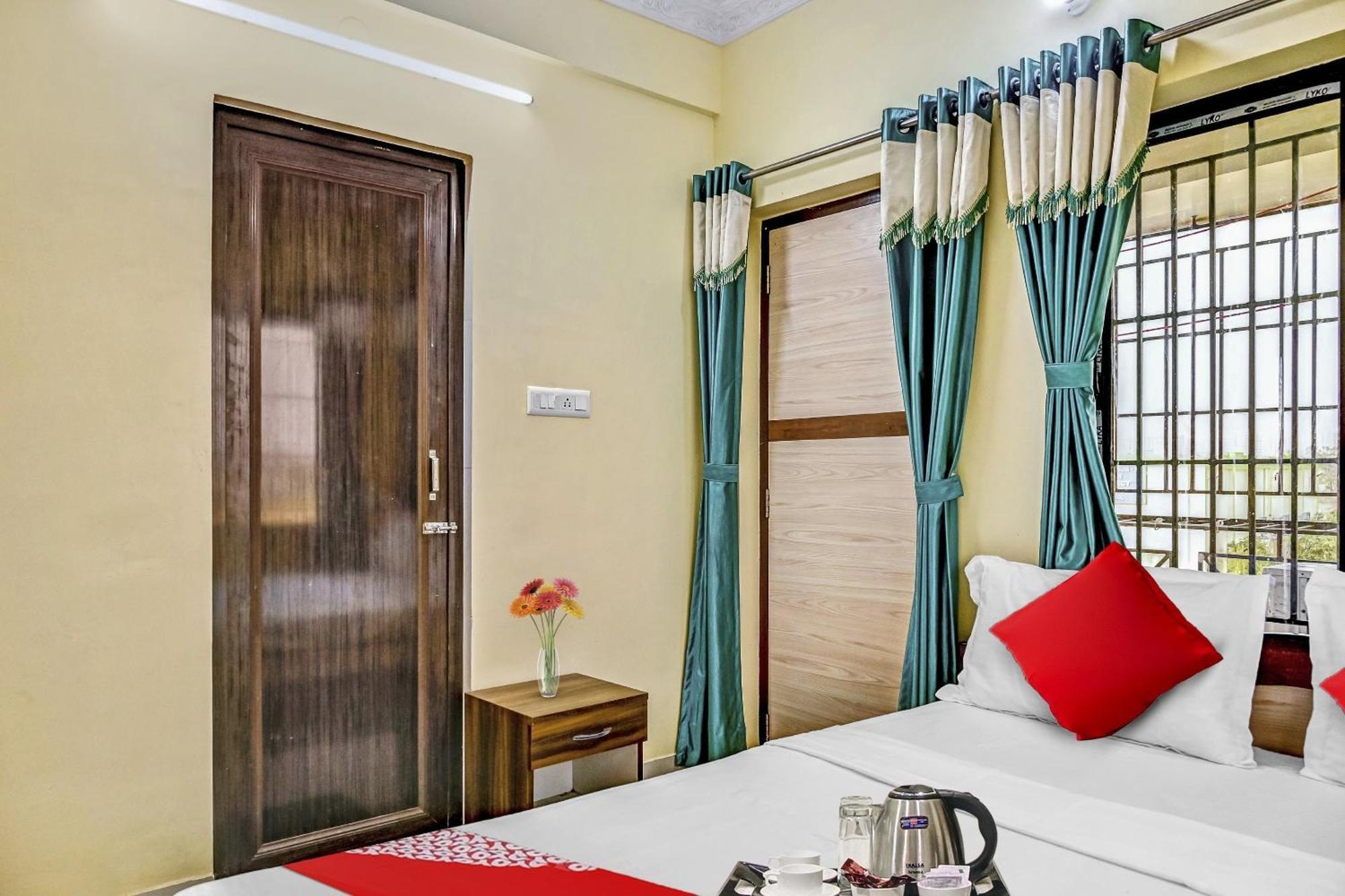 Hotel O Tara Maa Guest House Panchuria Екстериор снимка